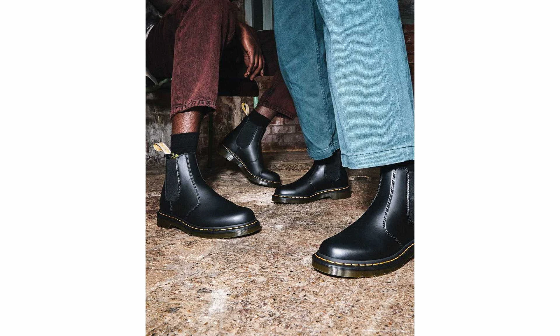 Dr. Martens 2976 Chelsea Boot Black Felix Rub Off 6 Dr. Martens 2976 Chelsea Boot Black Felix Rub Off - Image 6