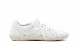 Pura Comfort Sneakers - White