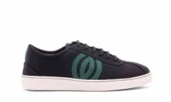 Diogenes Black White