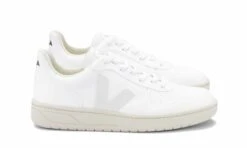 Veja V-10 CWL Full White