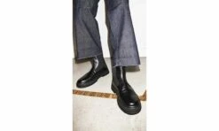 1997 Black Apple -ALTERCORE Sales Store 006308 9 2