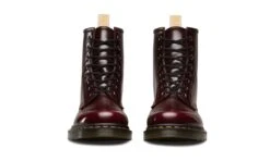 Dr. Martens 1460 8-Eye Boot Cherry Red Oxford Rub Off -ALTERCORE Sales Store vegan boot dr martens 1460 8 eye boot cherry red oxford rub off 6 3