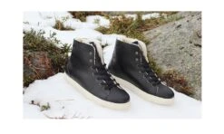 Polar Sneaker Black 11 Polar Sneaker Black -ALTERCORE Sales Store vegan sneaker fair polar sneaker black 8 1