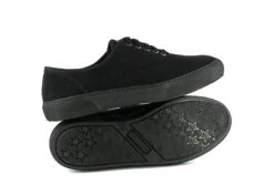 Kennedy Shoe Black -ALTERCORE Sales Store vegan sneaker vegetarian shoes kennedy shoe black 7 7